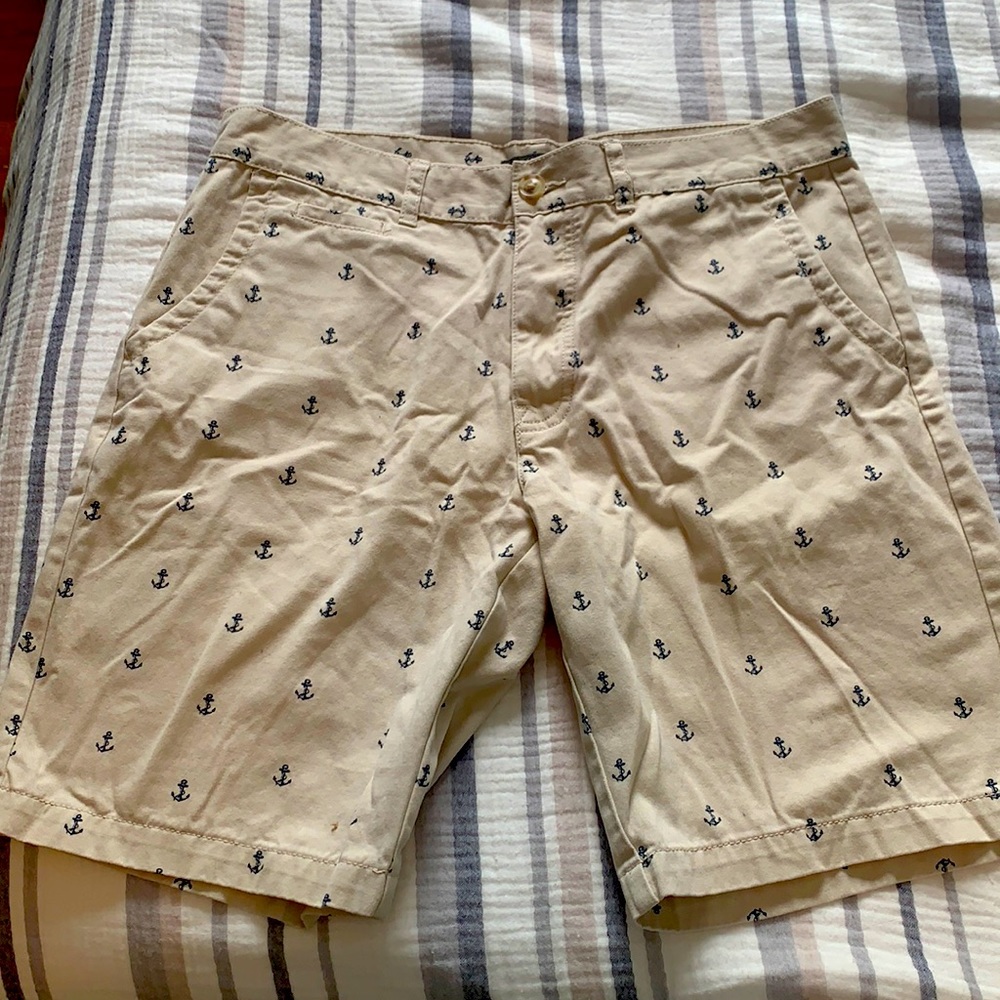 Primark khaki anchor print shorts